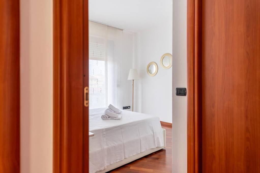 Attico Vicino Milano, Mxp, Rho Fiera Apartment Busto Arsizio Bagian luar foto
